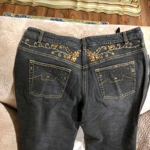 Script Excellent Condition Gold Jeweled Jeans